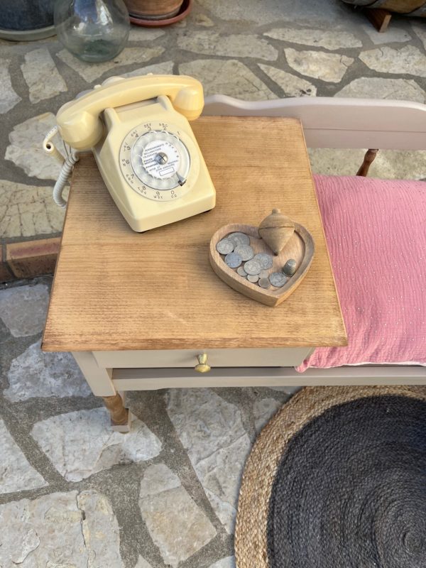 Camille, banquette téléphonique vintage – Image 5