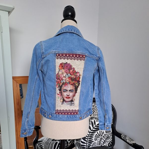 Veste en jean Upcyclée taille XXS