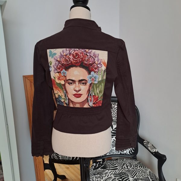 Veste en jean Upcyclée taille 36