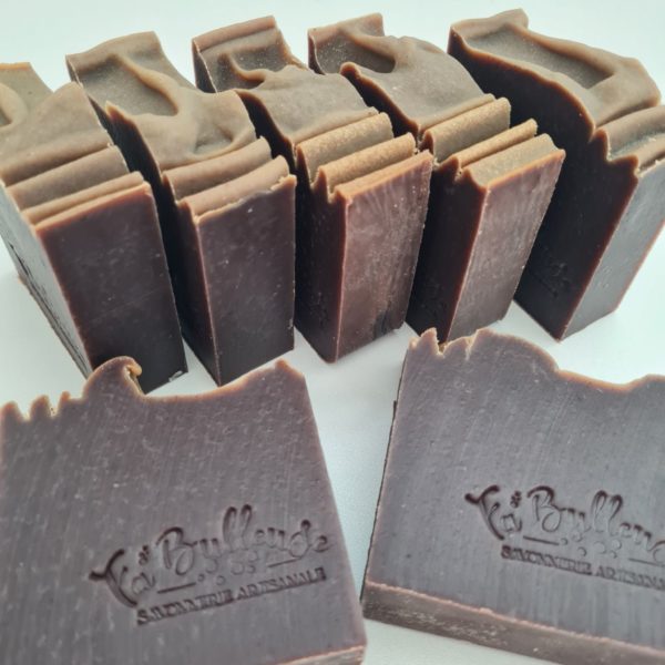 Fameux - savon au cacao et huile d'amande douce – Image 3